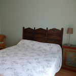 Presbytère : Chambre 2 avec lit double